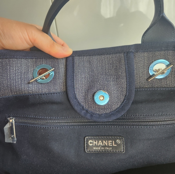 Chanel deauville large tote with box - Picture 8 of 15